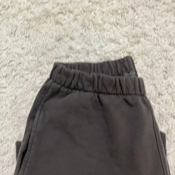 Brown Rosa Sweatpants - Picture 3 of 3